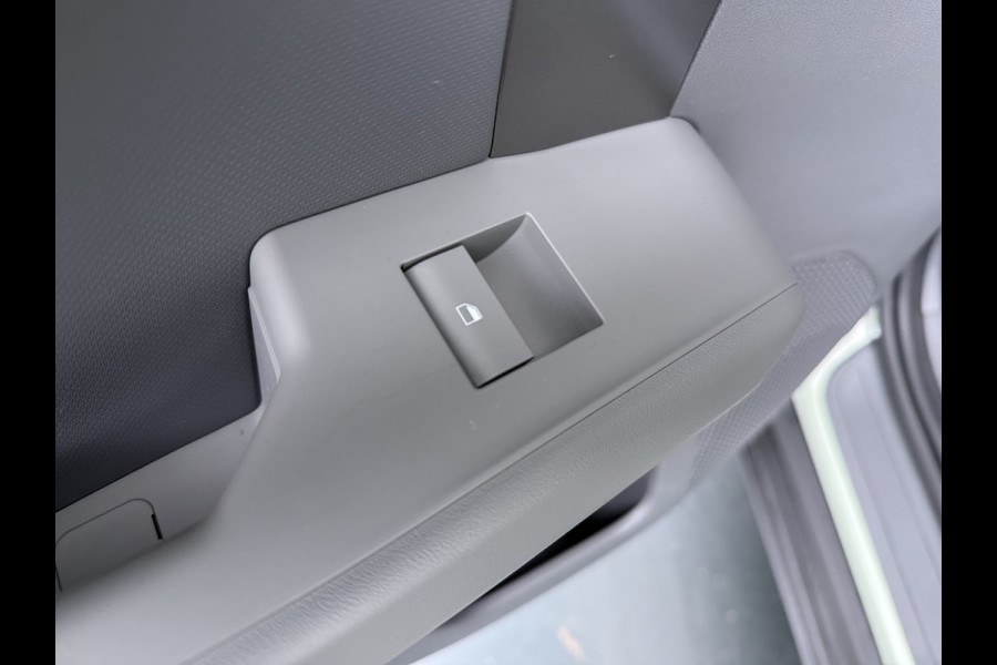 Kia EV3 Plus 81.4 kWh - Adaptive Cruise- Climate Control - Stoel/Stuurverwarming - Navigatie - Apple Carplay/Android Auto - Fabrieksgarantie tot 2032