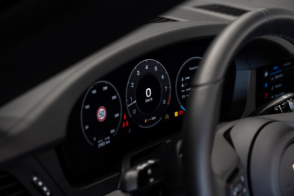 Porsche 911 Cabrio 3.0 Carrera S *FACELIFT / Sport-Design / Lift-Systeem / BOSE / Stoelventilatie / Vierwiel-Besturing / InnoDrive / Matrix-LED*