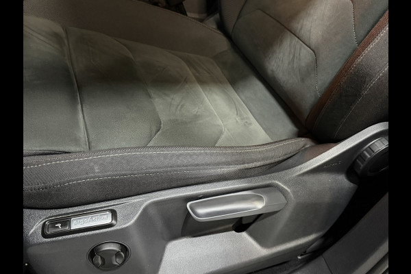 Volkswagen Tiguan Allspace 1.5 TSI ACT| Panoramadak | Camera | CarPlay | Adaptive Cruise | Dealer onderhouden