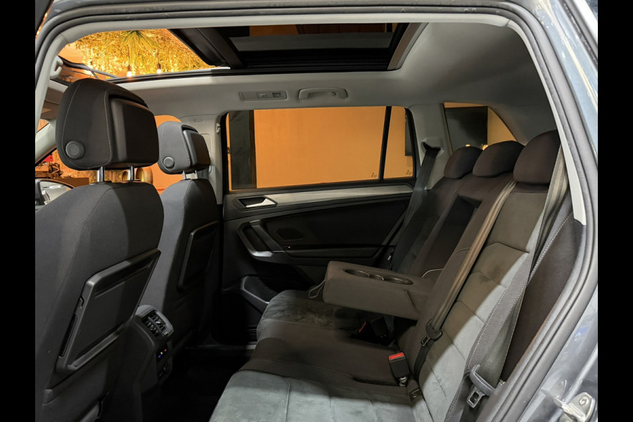 Volkswagen Tiguan Allspace 1.5 TSI ACT| Panoramadak | Camera | CarPlay | Adaptive Cruise | Dealer onderhouden