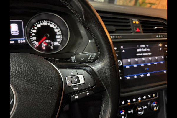 Volkswagen Tiguan Allspace 1.5 TSI ACT| Panoramadak | Camera | CarPlay | Adaptive Cruise | Dealer onderhouden