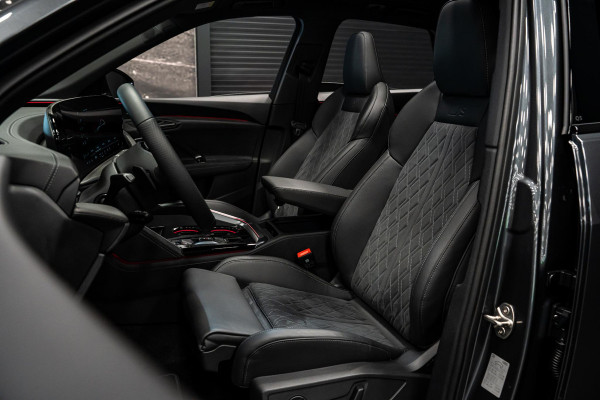 Audi Q5 2.0 TFSI e-hybrid quattro S edition *Bang & Olufsen / Luchtvering / Tech-Pro / Panorama / Passenger-Display / HUD / Akoestisch Glas*