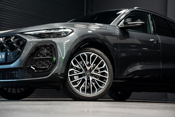 Audi Q5 2.0 TFSI e-hybrid quattro S edition *Bang & Olufsen / Luchtvering / Tech-Pro / Panorama / Passenger-Display / HUD / Akoestisch Glas*