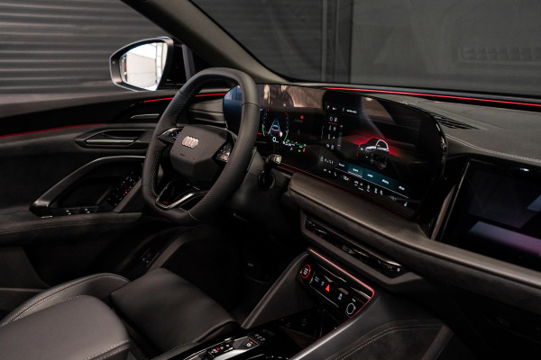 Audi Q5 2.0 TFSI e-hybrid quattro S edition *Bang & Olufsen / Luchtvering / Tech-Pro / Panorama / Passenger-Display / HUD / Akoestisch Glas*