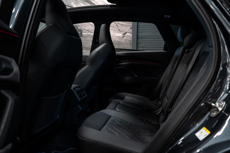 Audi Q5 2.0 TFSI e-hybrid quattro S edition *Bang & Olufsen / Luchtvering / Tech-Pro / Panorama / Passenger-Display / HUD / Akoestisch Glas*