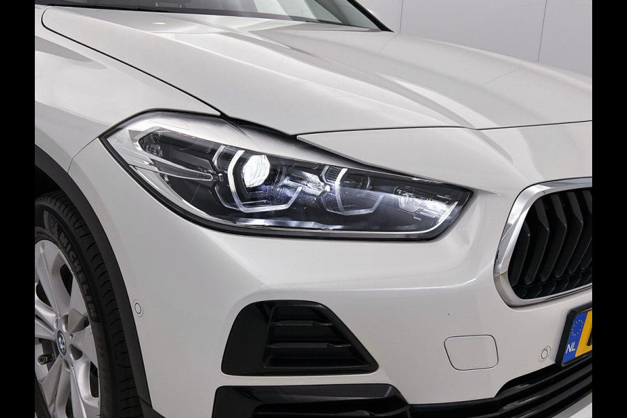 BMW X2 xDrive25e Exe. Plug-In Hybrid CAMERA | EL. BED. ACHTERKLEP | PRIVACY-GLASS