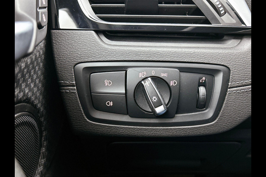BMW X2 xDrive25e Exe. Plug-In Hybrid CAMERA | EL. BED. ACHTERKLEP | PRIVACY-GLASS