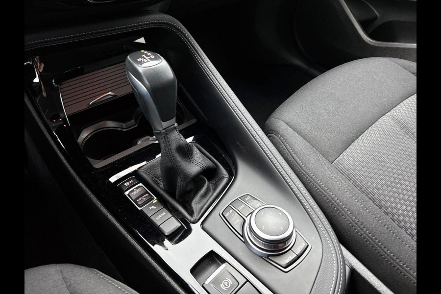 BMW X2 xDrive25e Exe. Plug-In Hybrid CAMERA | EL. BED. ACHTERKLEP | PRIVACY-GLASS