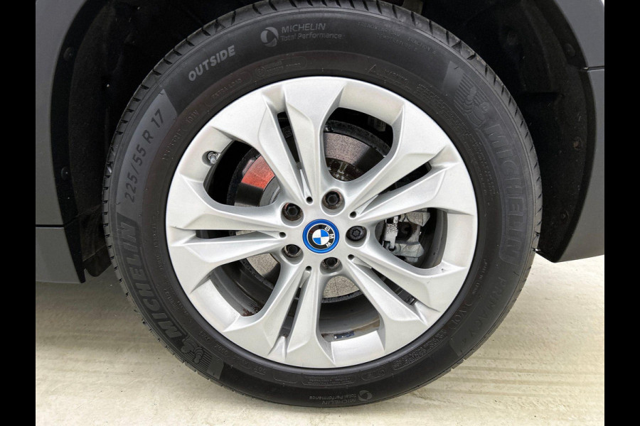 BMW X2 xDrive25e Exe. Plug-In Hybrid CAMERA | EL. BED. ACHTERKLEP | PRIVACY-GLASS