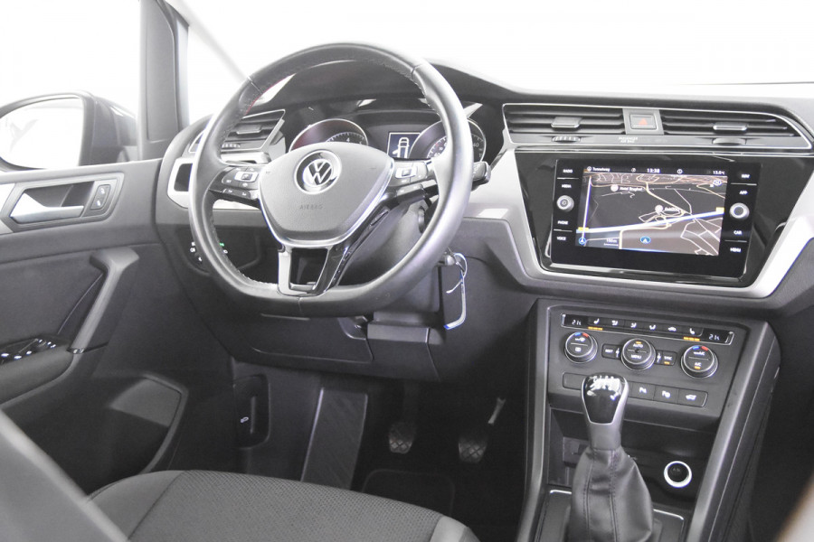 Volkswagen Touran 1.5 TSI *1ste Eigenaar*Panoramadak*Navigatie*Stoelverwarming*