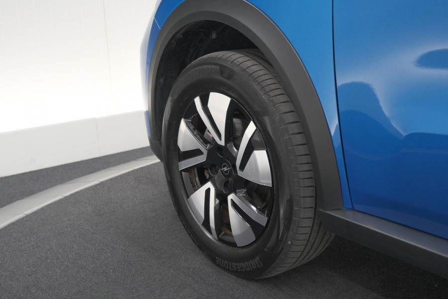 Opel Frontera Electric GS 44 kWh | 96,1% SOH 11 KW Laadfunctie | Camera | Dodehoekdetectie | Apple Carplay