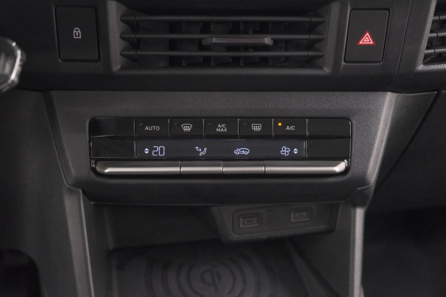 Opel Frontera Electric GS 44 kWh | 96,1% SOH 11 KW Laadfunctie | Camera | Dodehoekdetectie | Apple Carplay