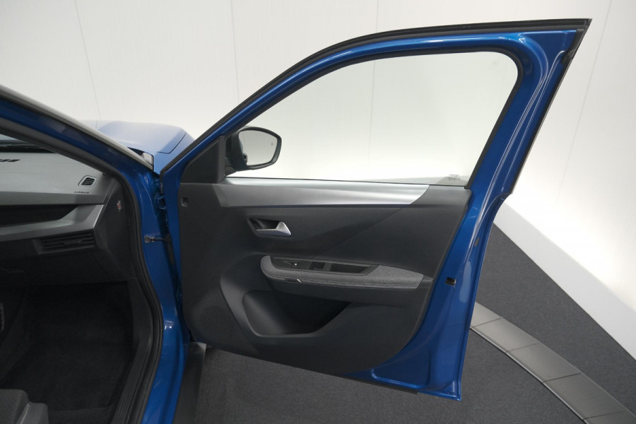 Opel Frontera Electric GS 44 kWh | 96,1% SOH 11 KW Laadfunctie | Camera | Dodehoekdetectie | Apple Carplay