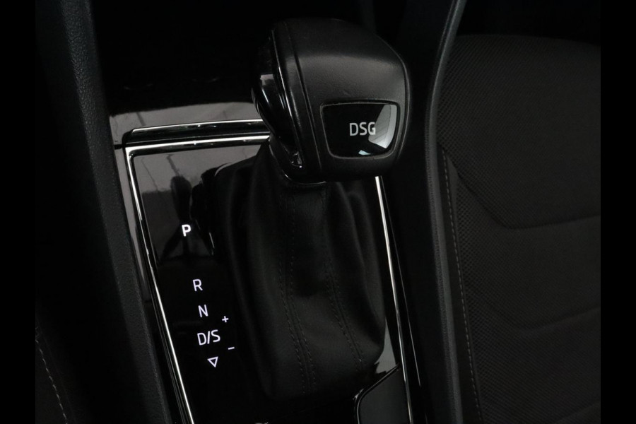 Škoda Kodiaq 1.5 TSI Style 7-Persoons | Stoelverwarming | Trekhaak | Adaptive cruise | Virtual Cockpit | Carplay | Camera | Navigatie | Keyless | Full LED | Climate control | Parkeerhulp