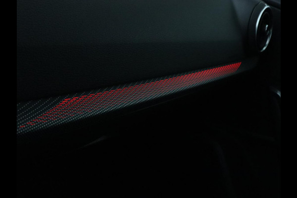 Audi Q2 1.4 TFSI Sport Pro Line S | Stoelverwarming | Carplay | Virtual Cockpit | Navigatie | Parkeerhulp | Full LED | Climate control | 18'' | Cruise control | Bluetooth | S Line