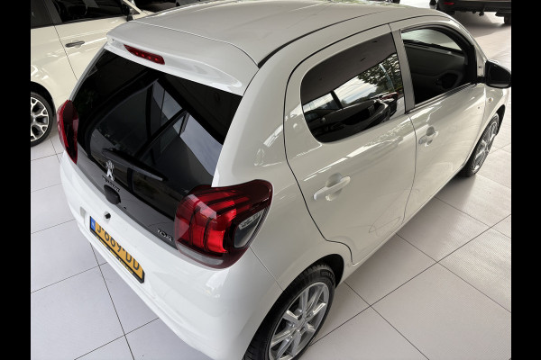 Peugeot 108 1.0 e-VTi Access Airco - Cruise control - Radio - Led verlichting - USB-aansluiting - Start/stop systeem - Achterbank neerklapbaar