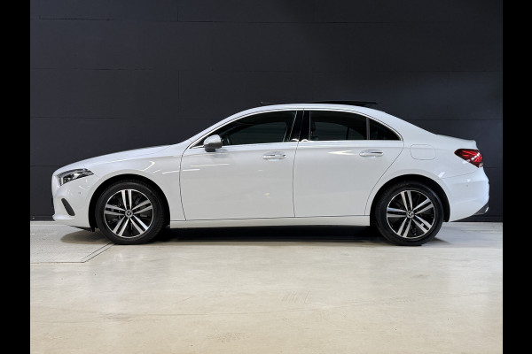 Mercedes-Benz A-Klasse 250 e Business Solution Luxury Limited | Panoramadak | Keyless | Apple Carplay