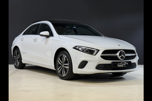 Mercedes-Benz A-Klasse 250 e Business Solution Luxury Limited | Panoramadak | Keyless | Apple Carplay