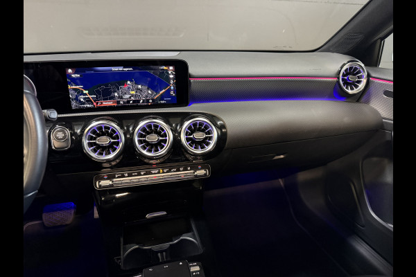 Mercedes-Benz A-Klasse 250 e Business Solution Luxury Limited | Panoramadak | Keyless | Apple Carplay