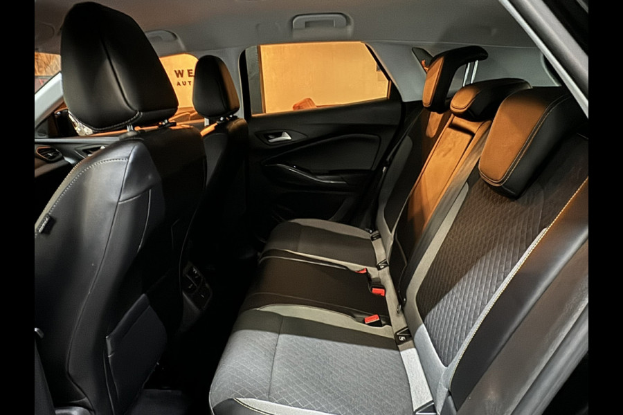 Opel Grandland X 1.6 Turbo Innovation | Camera | Cruise | Navi | LED | Lane Assist | Dealer onderhouden