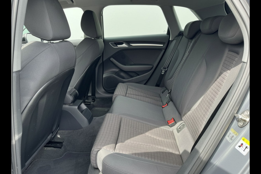 Audi A3 Sportback 30 TFSI 115PK S-TRONIC AUT. SPORT EDITION NAVI/CRUISE/BLUETOOTH/LED