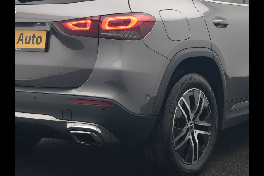 Mercedes-Benz GLA 250 e Business Line PHEV 218pk Dealer O.H. | Trekhaak Af Fabriek | Camera | Sportstoelen Verwarmd | Sfeerverlichting | Apple Carplay | Navigatie | DAB | Virtual | 18"L.M | Plug In Hybrid |