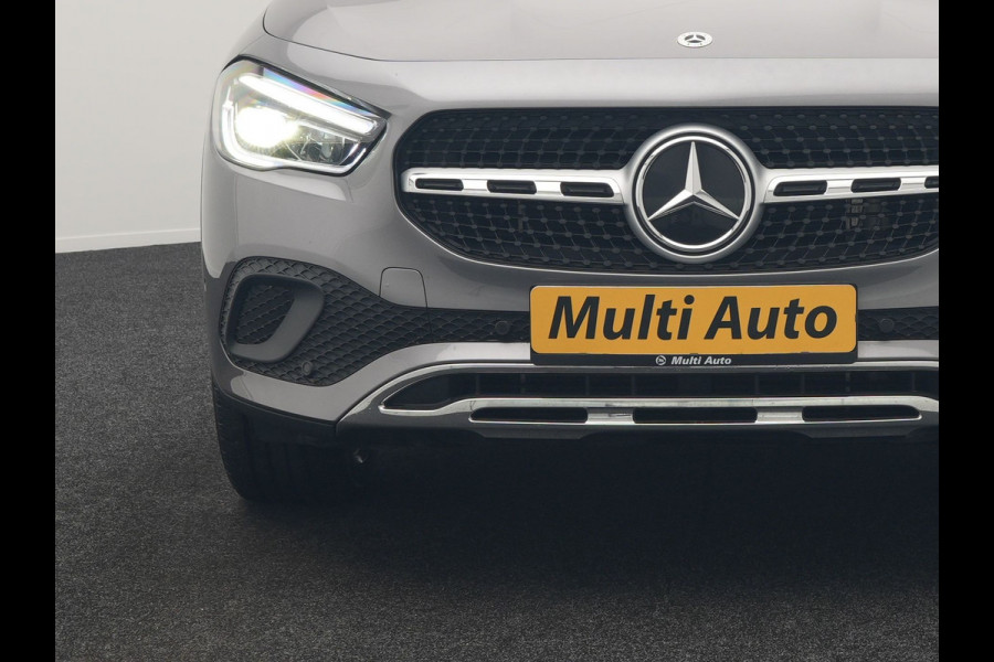 Mercedes-Benz GLA 250 e Business Line PHEV 218pk Dealer O.H. | Trekhaak Af Fabriek | Camera | Sportstoelen Verwarmd | Sfeerverlichting | Apple Carplay | Navigatie | DAB | Virtual | 18"L.M | Plug In Hybrid |