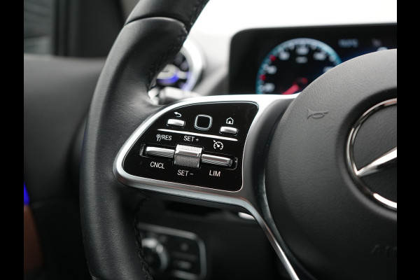Mercedes-Benz GLA 250 e Business Line PHEV 218pk Dealer O.H. | Trekhaak Af Fabriek | Camera | Sportstoelen Verwarmd | Sfeerverlichting | Apple Carplay | Navigatie | DAB | Virtual | 18"L.M | Plug In Hybrid |