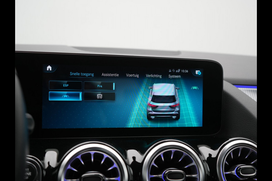 Mercedes-Benz GLA 250 e Business Line PHEV 218pk Dealer O.H. | Trekhaak Af Fabriek | Camera | Sportstoelen Verwarmd | Sfeerverlichting | Apple Carplay | Navigatie | DAB | Virtual | 18"L.M | Plug In Hybrid |