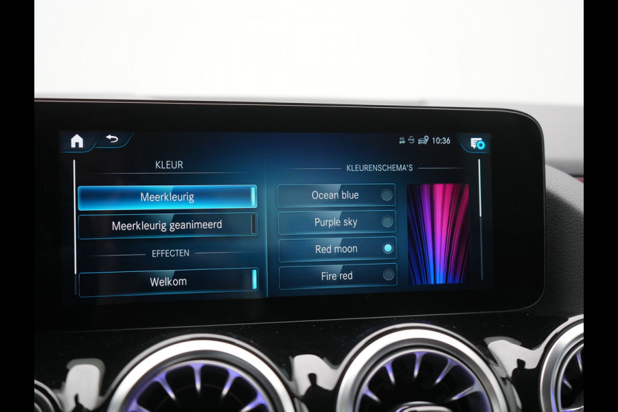 Mercedes-Benz GLA 250 e Business Line PHEV 218pk Dealer O.H. | Trekhaak Af Fabriek | Camera | Sportstoelen Verwarmd | Sfeerverlichting | Apple Carplay | Navigatie | DAB | Virtual | 18"L.M | Plug In Hybrid |