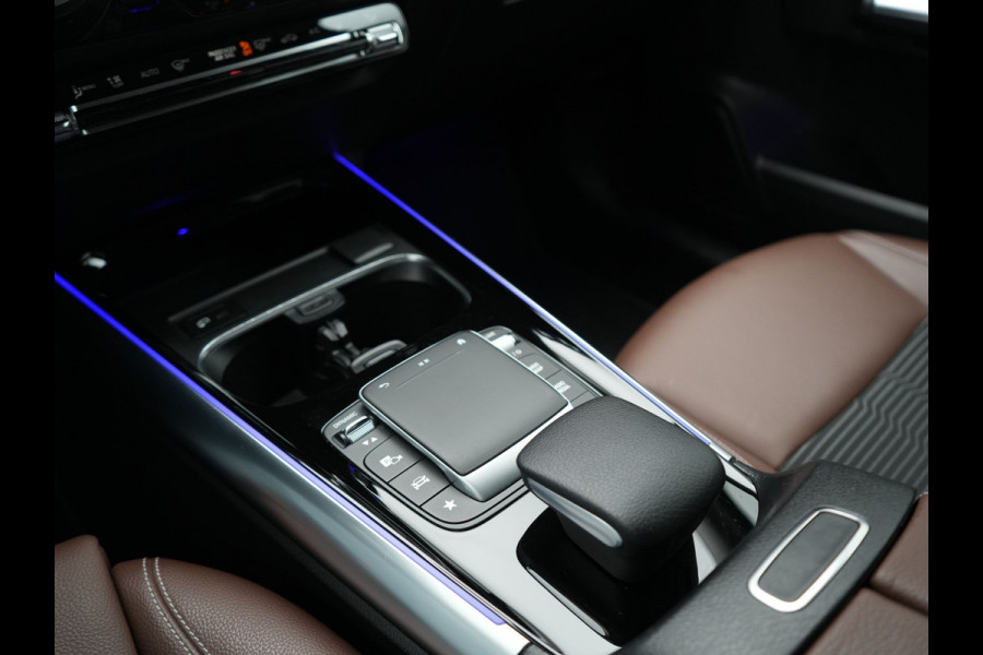 Mercedes-Benz GLA 250 e Business Line PHEV 218pk Dealer O.H. | Trekhaak Af Fabriek | Camera | Sportstoelen Verwarmd | Sfeerverlichting | Apple Carplay | Navigatie | DAB | Virtual | 18"L.M | Plug In Hybrid |