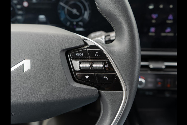 Kia Niro EV Edition Advanced 64.8 kWh | Stoel en stuurverwarming | Navigatie | Achteruitrijcamera |