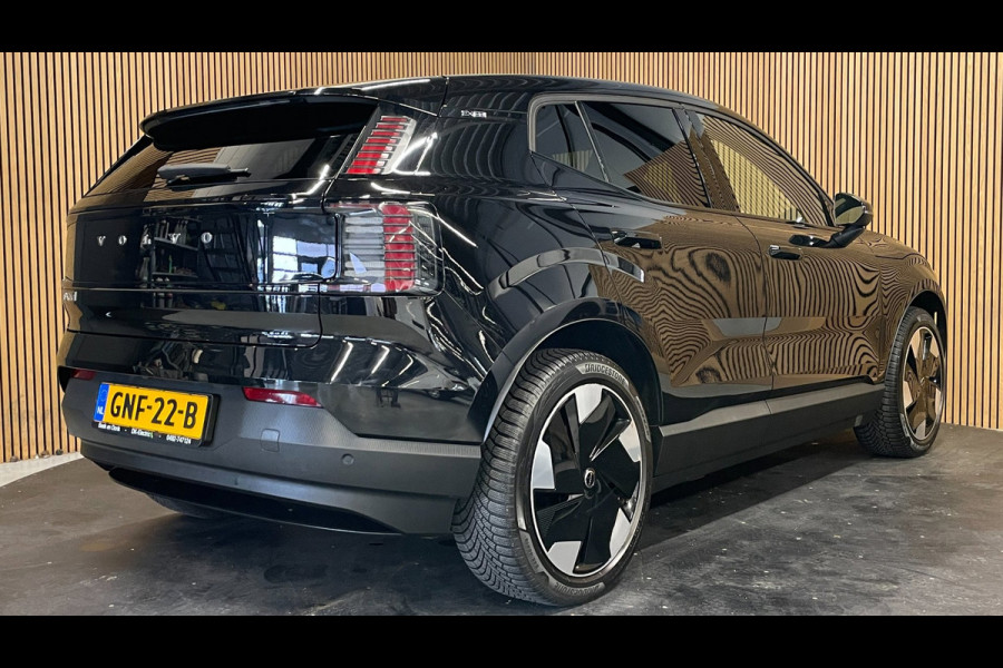 Volvo EX30 Single Motor Extended Range Plus 69 kWh|94% SOH|476 WLTP|GROTE ACCU|CAMERA|CLIMA+CRUISE|STOELVERWARMING|NL-AUTO|NAP|