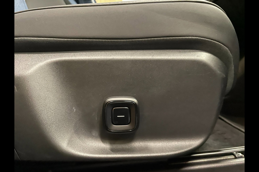 Volvo EX30 Single Motor Extended Range Plus 69 kWh|94% SOH|476 WLTP|GROTE ACCU|CAMERA|CLIMA+CRUISE|STOELVERWARMING|NL-AUTO|NAP|