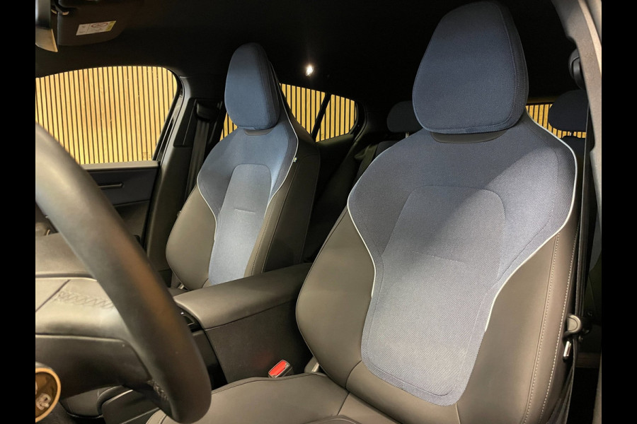 Volvo EX30 Single Motor Extended Range Plus 69 kWh|94% SOH|476 WLTP|GROTE ACCU|CAMERA|CLIMA+CRUISE|STOELVERWARMING|NL-AUTO|NAP|