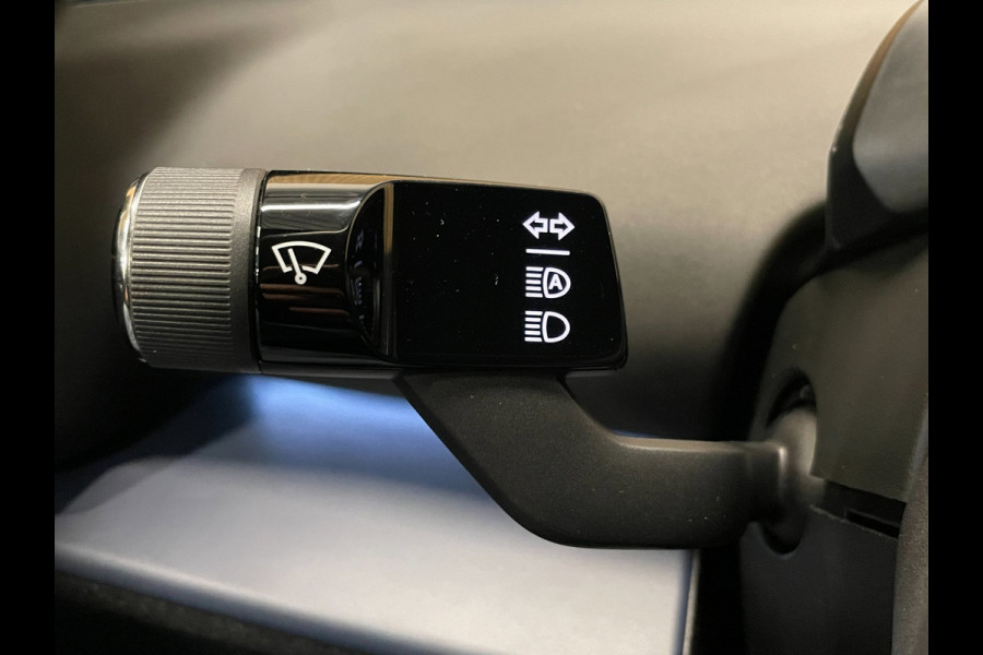 Volvo EX30 Single Motor Extended Range Plus 69 kWh|94% SOH|476 WLTP|GROTE ACCU|CAMERA|CLIMA+CRUISE|STOELVERWARMING|NL-AUTO|NAP|