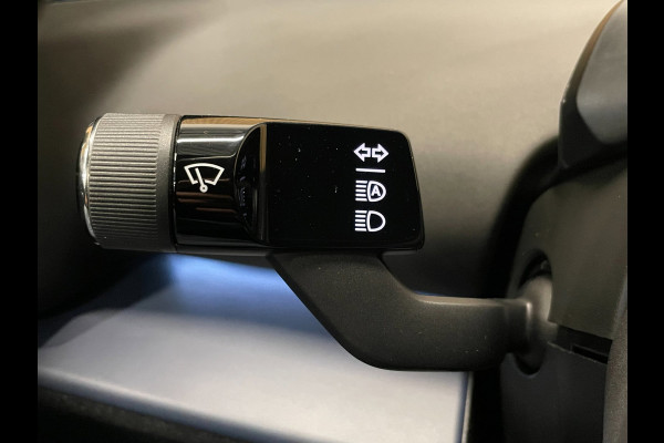 Volvo EX30 Single Motor Extended Range Plus 69 kWh|94% SOH|476 WLTP|GROTE ACCU|CAMERA|CLIMA+CRUISE|STOELVERWARMING|NL-AUTO|NAP|