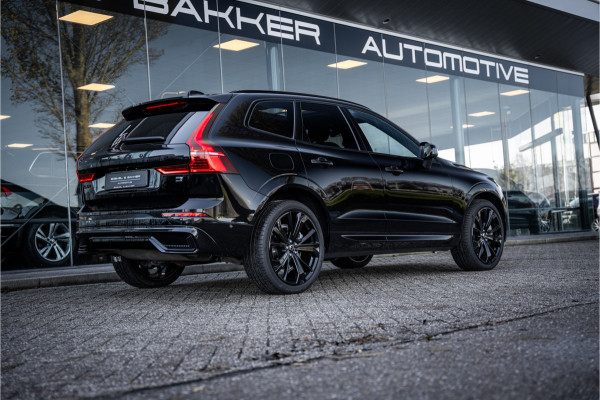 Volvo XC60 T6 Recharge Ultimate Black Edition ** Leer ** B&W ** Four-C luchtvering ** Trekhaak