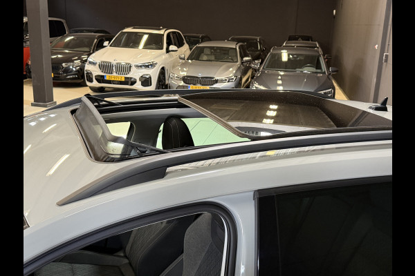 Škoda Karoq 1.5 TSI ACT Business Edition Plus | Panoramadak | Camera | Adaptive cruise | Stoelverwarming | Full LED | NL auto | Dealer onderhouden