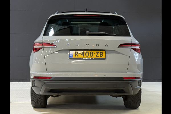 Škoda Karoq 1.5 TSI ACT Business Edition Plus | Panoramadak | Camera | Adaptive cruise | Stoelverwarming | Full LED | NL auto | Dealer onderhouden