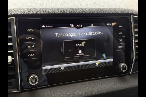 Škoda Karoq 1.5 TSI ACT Business Edition Plus | Panoramadak | Camera | Adaptive cruise | Stoelverwarming | Full LED | NL auto | Dealer onderhouden