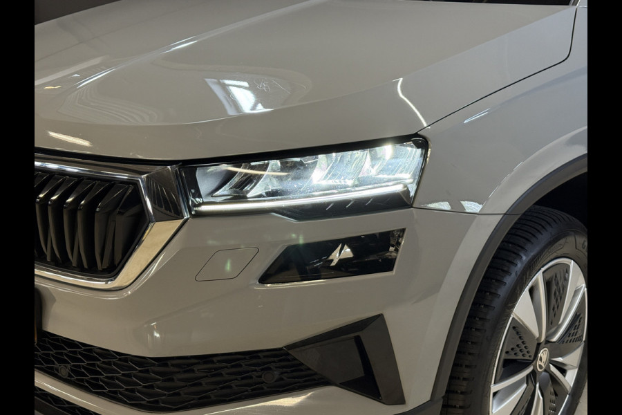 Škoda Karoq 1.5 TSI ACT Business Edition Plus | Panoramadak | Camera | Adaptive cruise | Stoelverwarming | Full LED | NL auto | Dealer onderhouden