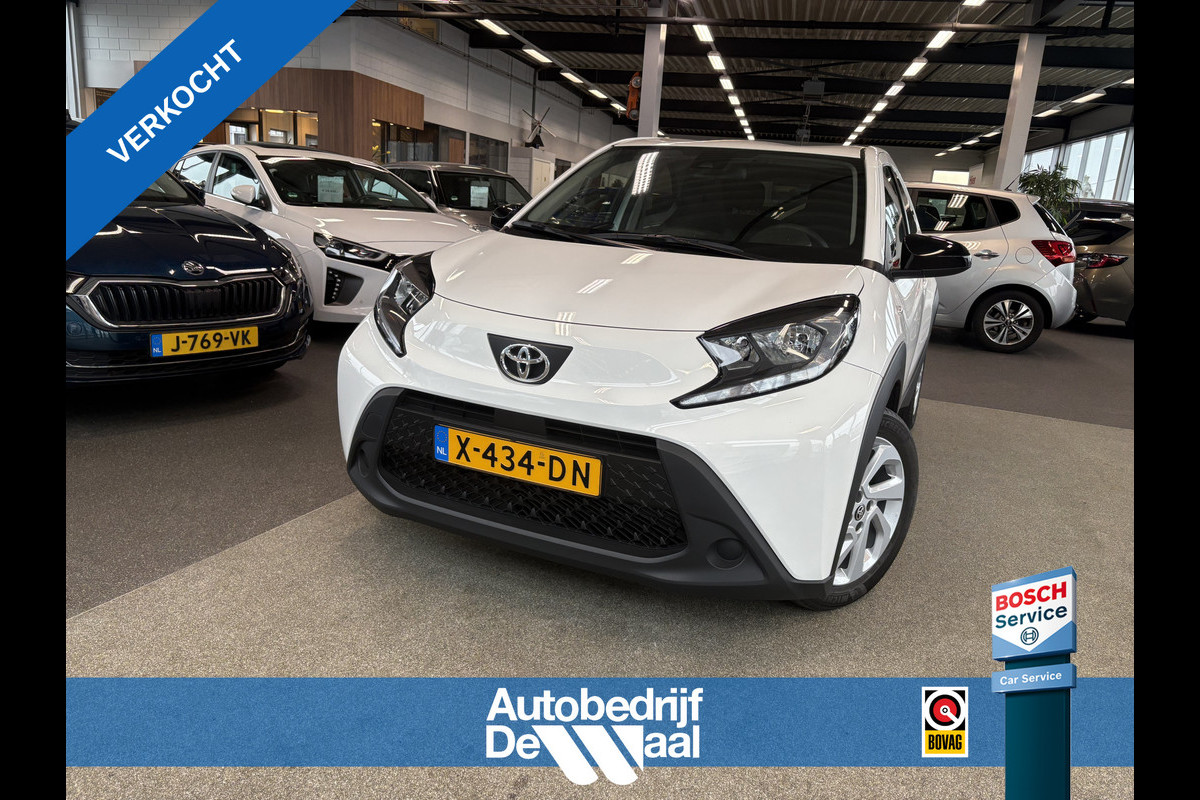 Toyota Aygo X 1.0 VVT-i 73pk Play 5-drs. CAMERA/CARPLAY/ADAPT.CRUISE/17INCH