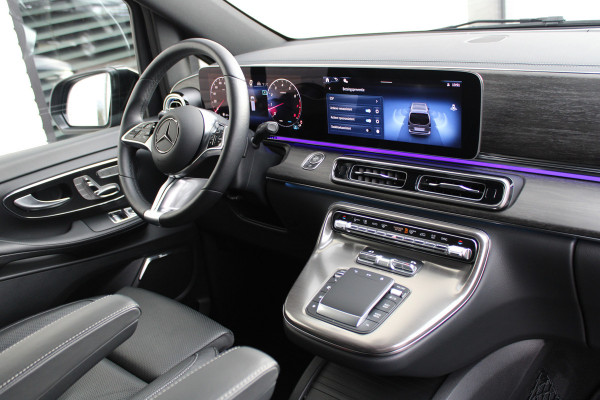 Mercedes-Benz V-Klasse 300 Benzine!! / Lang / AMG / 7-persoons / Burmester / Elec Stoel / Vol Opties / NIEUWSTAAT