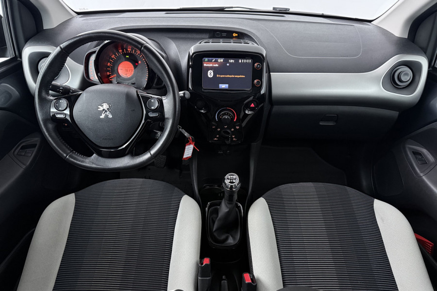 Peugeot 108 1.2 Puretech GT-Line Cabrio (CRUISE, CARPLAY NAVIGATIE, LED, LM VELGEN)