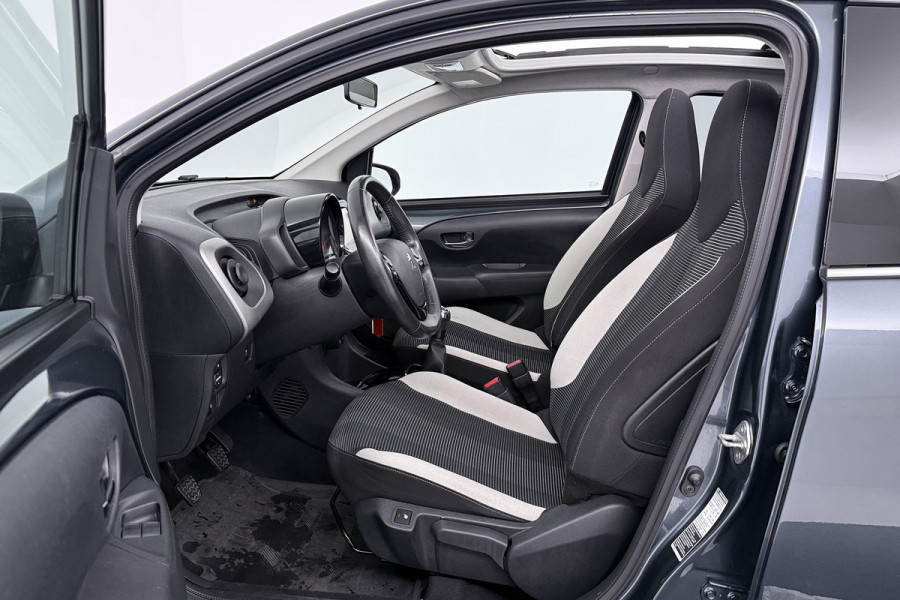 Peugeot 108 1.2 Puretech GT-Line Cabrio (CRUISE, CARPLAY NAVIGATIE, LED, LM VELGEN)