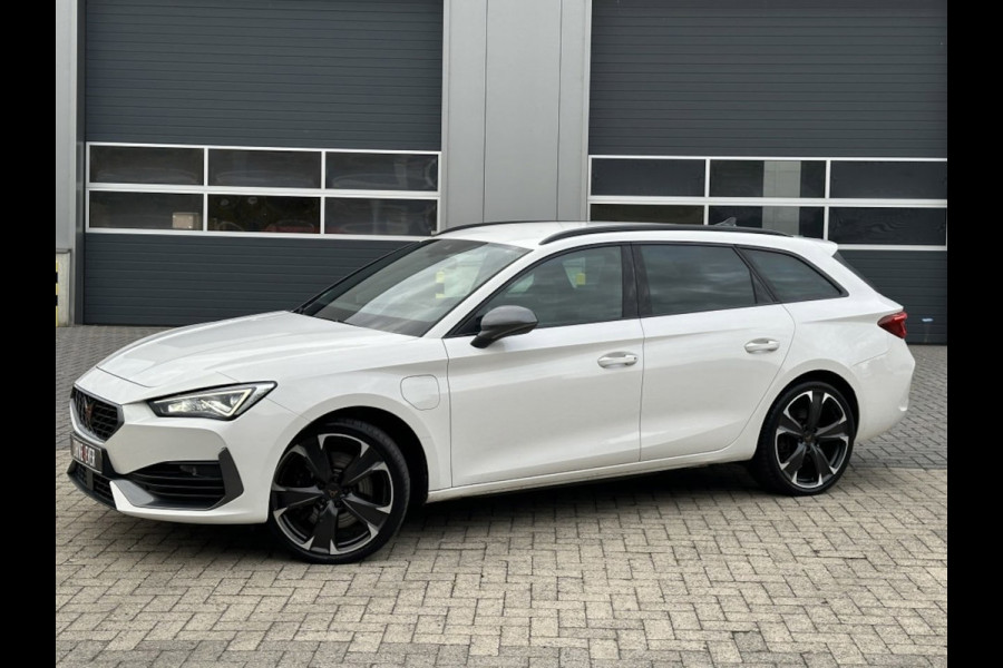 CUPRA Leon 1.4 e-hybrid Sportstourer | 245 pk | Sportvelgen | NAVI