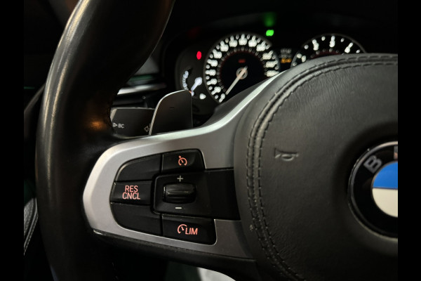 BMW 5 Serie Touring 520i Sport Line | Pano | Memory Stoelen | Stoelventilatie | Camera | Elek Achterklep | Dealer onderhouden