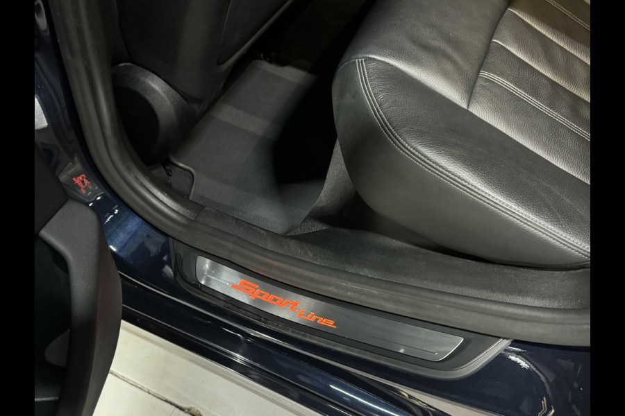 BMW 5 Serie Touring 520i Sport Line | Pano | Memory Stoelen | Stoelventilatie | Camera | Elek Achterklep | Dealer onderhouden