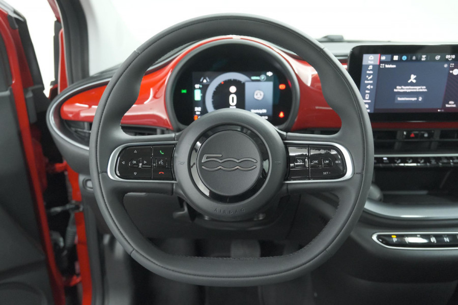 Fiat 500 Urban 42 kWh | SOH 97,9% | 3 Fase | Camera | Apple Carplay | Keyless start
